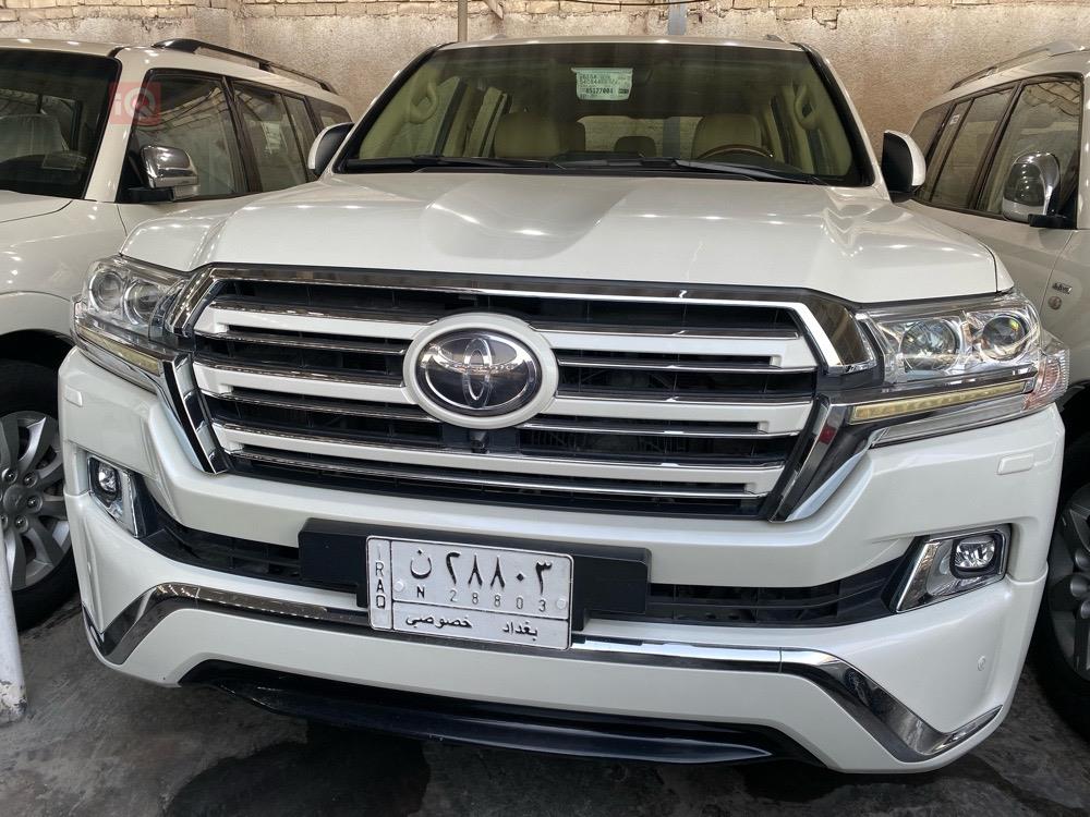 تويوتا لاندكروزر